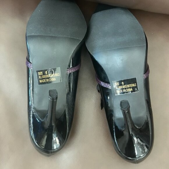 NIB Endora Witch Pumps Pointy Toe Witchy Shoes Victorian Style Shoes - Picture 10 of 16